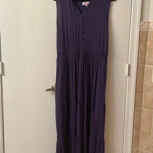 Blue Molly & Isadora sleeveless long casual cotton-blend dress.